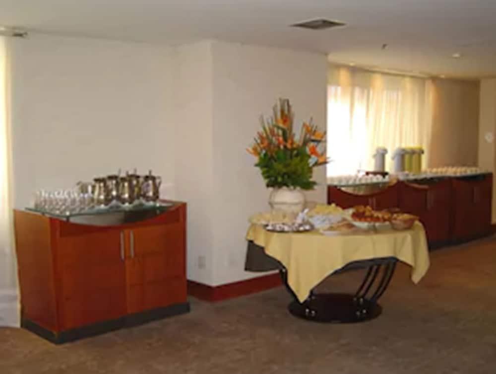 Travel Inn Hotels Ibirapuera Сао Паоло Екстериор снимка